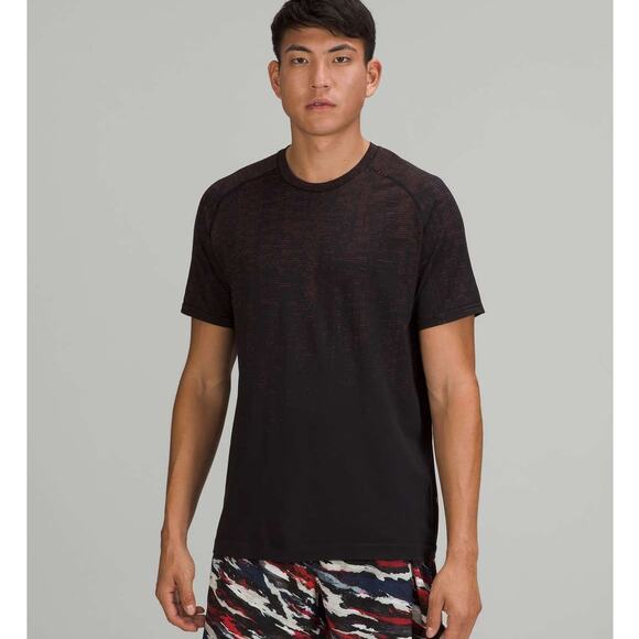 Lululemon Metal Vent Tech 2.0 Size XXL Lunar NY Matchstick Gradient Red Black - Picture 1 of 7